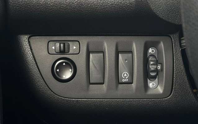 imagem-https://www.socarrao.com.br/sc-vehicle-images-prod/4321554/1791568480094-11_025335.jpg