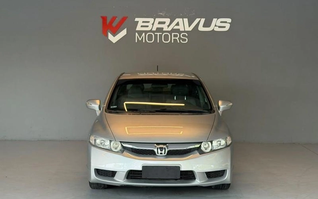 imagem-https://www.socarrao.com.br/sc-vehicle-images-prod/4321557/1791568545278-8557061_2_B_71345114c7.jpeg
