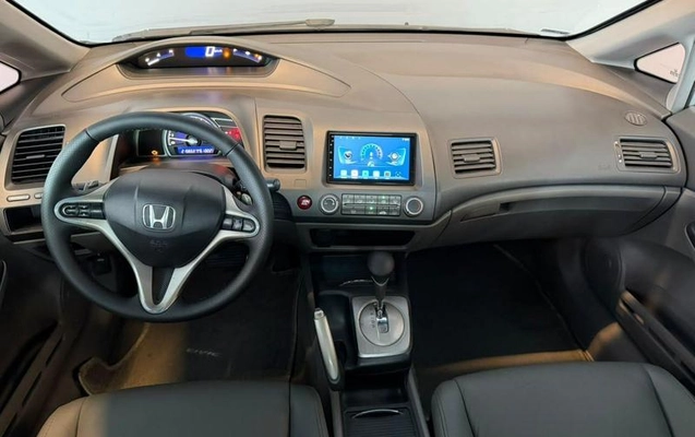 imagem-https://www.socarrao.com.br/sc-vehicle-images-prod/4321557/1791568545283-8557061_5_B_b3c94ce4d8.jpeg
