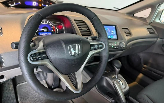 imagem-https://www.socarrao.com.br/sc-vehicle-images-prod/4321557/1791568545287-8557061_10_B_9480dc7bf8.jpeg
