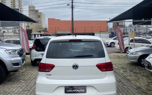 imagem-https://www.socarrao.com.br/sc-vehicle-images-prod/4321560/1791568579242-ZmYwOGFlM2UtNzk4NS00Y2VjLTg1Y2QtMzRjOGU3NGVkZGRjLmpwZWc.jpeg