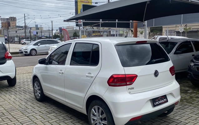 imagem-https://www.socarrao.com.br/sc-vehicle-images-prod/4321560/1791568579313-YjMxZmM3YTgtMWY0Mi00YzFmLTkxMjItYjQ2NDAwNjA1NGU5LmpwZWc.jpeg