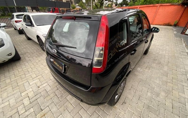 imagem-https://www.socarrao.com.br/sc-vehicle-images-prod/4321561/1791568590666-8511466_18_B_d9ce76a65e.jpeg