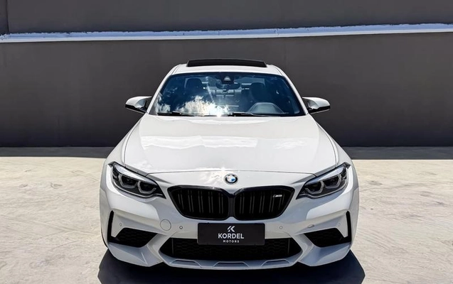 imagem-https://www.socarrao.com.br/sc-vehicle-images-prod/4321576/1792515711190-8557941_11_B_4484361725.jpeg