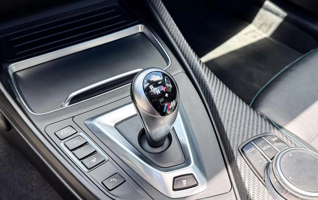 imagem-https://www.socarrao.com.br/sc-vehicle-images-prod/4321576/1792515711196-8557941_2_B_03a18ddfce.jpeg