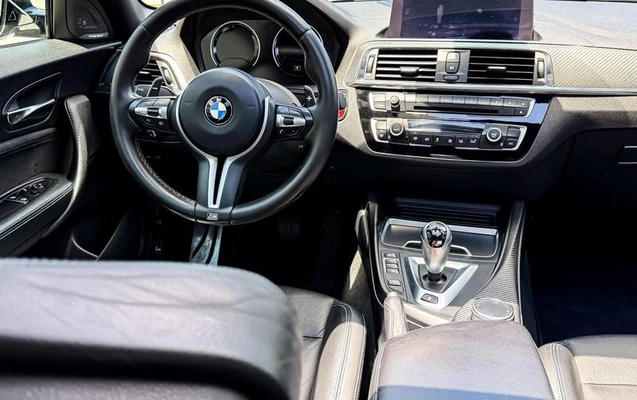 imagem-https://www.socarrao.com.br/sc-vehicle-images-prod/4321576/1792515711198-8557941_11_B_dd760aec91.jpeg