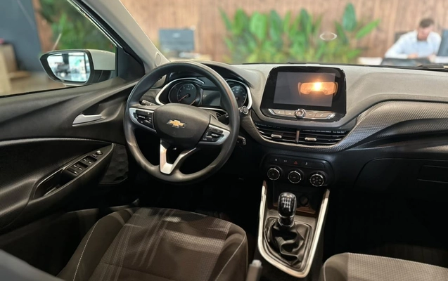 imagem-https://www.socarrao.com.br/sc-vehicle-images-prod/4321634/1791568809594-5140ce43d3ca4f51a7868bde13f29c69_1791568574902.jpg