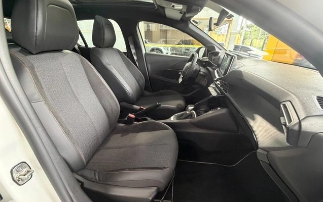 imagem-https://www.socarrao.com.br/sc-vehicle-images-prod/4321661/1791568959959-MTkuanBlZw.jpeg