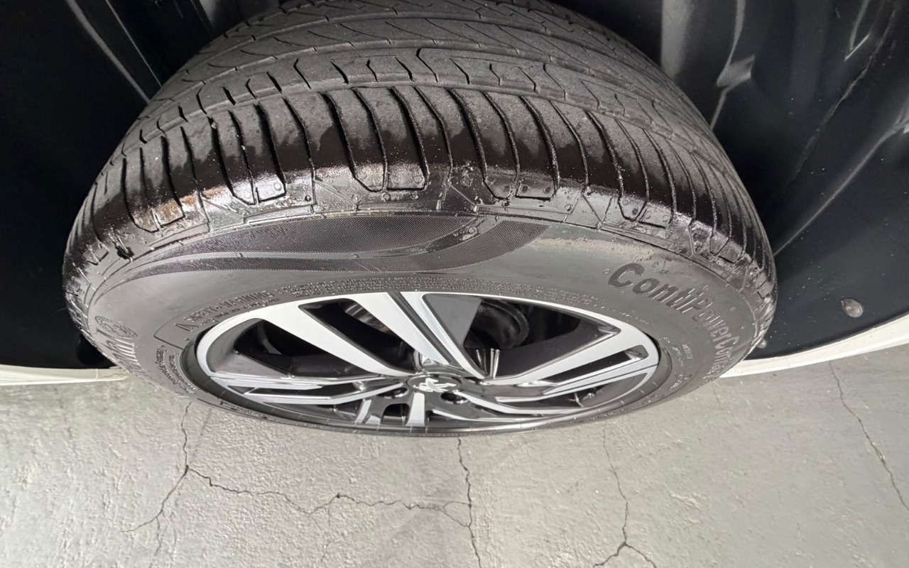 imagem-https://www.socarrao.com.br/sc-vehicle-images-prod/4321661/1791568960227-MjEuanBlZw.jpeg