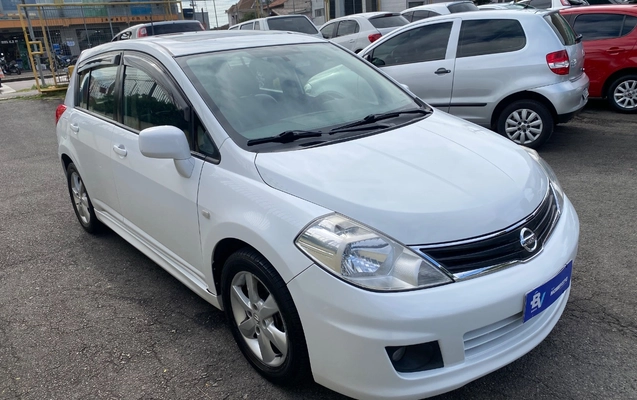 imagem-https://www.socarrao.com.br/sc-vehicle-images-prod/4321666/1791569310694-SU1HXzE3NjMuanBlZw.jpeg