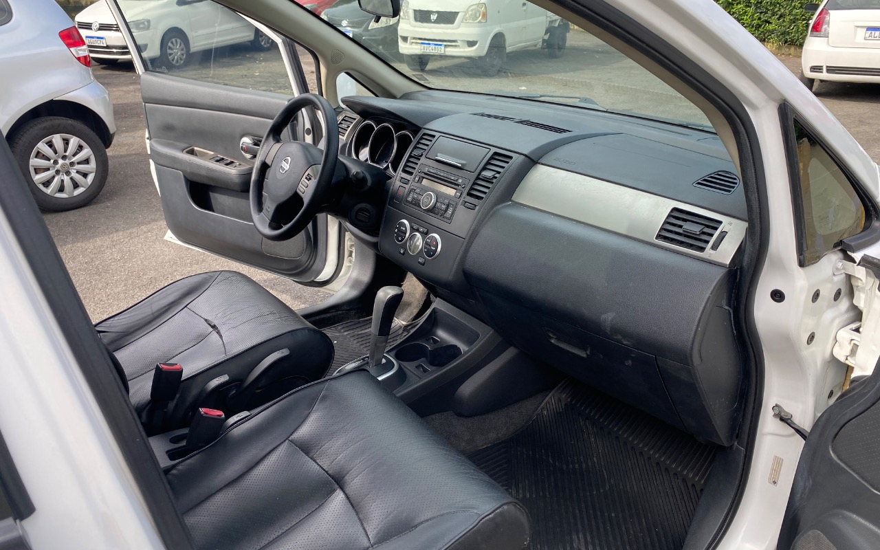 imagem-https://www.socarrao.com.br/sc-vehicle-images-prod/4321666/1791569311509-SU1HXzE3NzIuanBlZw.jpeg