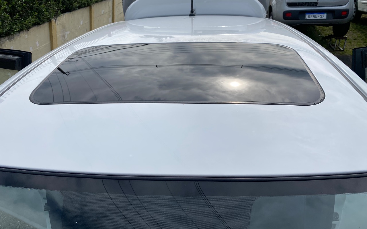 imagem-https://www.socarrao.com.br/sc-vehicle-images-prod/4321666/1791569312297-SU1HXzE3ODQuanBlZw.jpeg