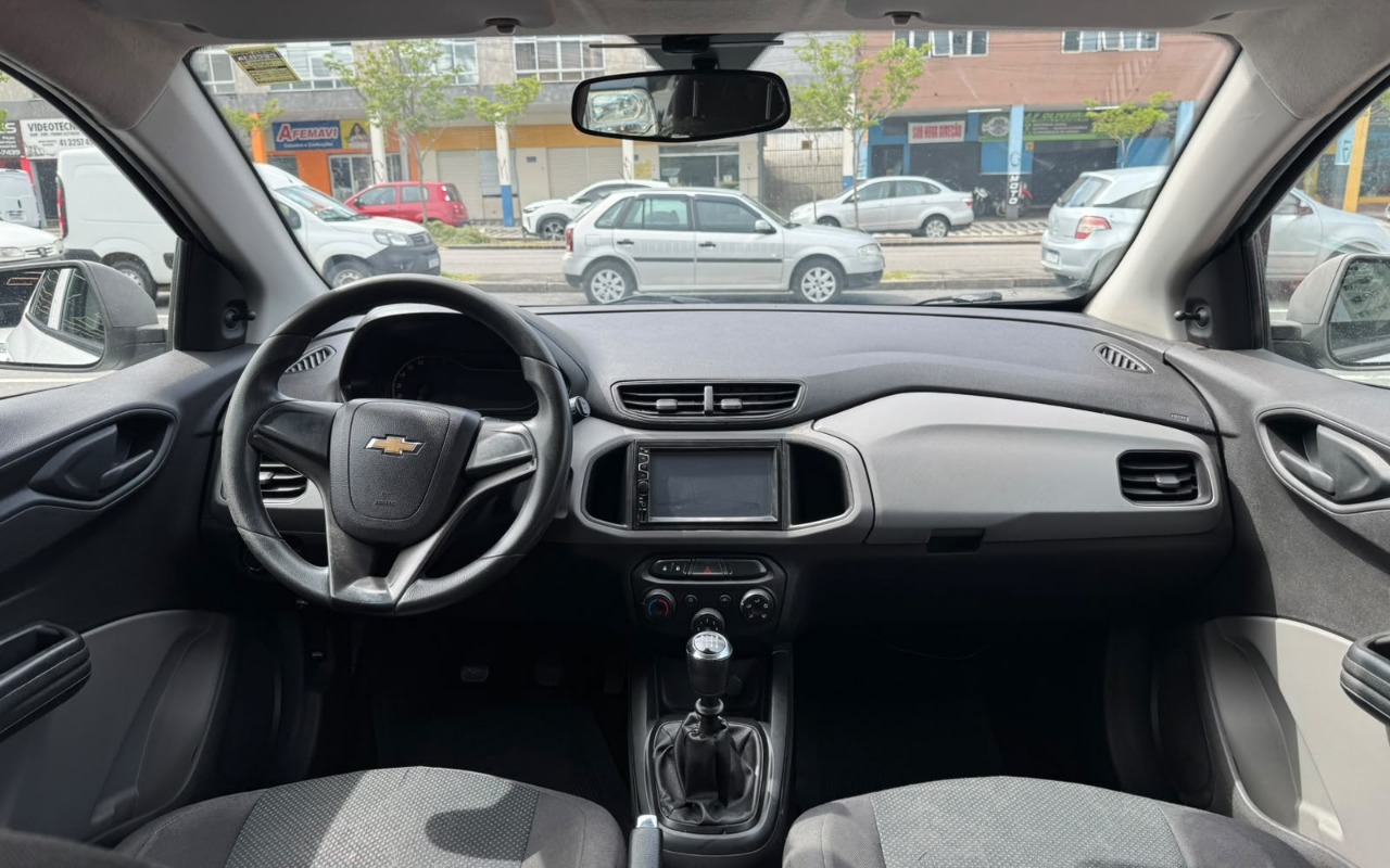 imagem-https://www.socarrao.com.br/sc-vehicle-images-prod/4321672/1791569050860-OC5qcGc.jpg