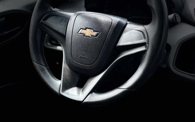 imagem-https://www.socarrao.com.br/sc-vehicle-images-prod/4321672/1791569051016-OS5qcGc.jpg