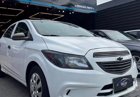 Chevrolet Onix 2018 Branco — foto 1 de 3