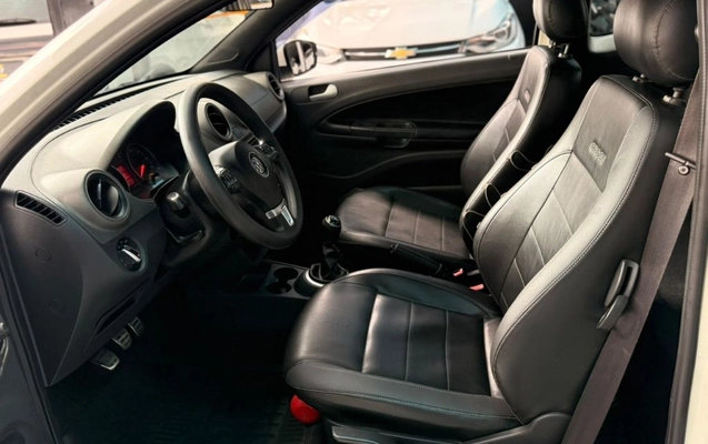 imagem-https://www.socarrao.com.br/sc-vehicle-images-prod/4321703/1791582167796-gb-0c69d3f.jpeg