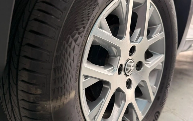 imagem-https://www.socarrao.com.br/sc-vehicle-images-prod/4321703/1791582167800-gb-35a5219.jpeg