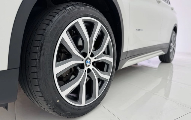 imagem-https://www.socarrao.com.br/sc-vehicle-images-prod/4321705/1791569362515-vehicle_image_1791568763_9025f00d93047a2fcc465744fc110fc5.jpeg
