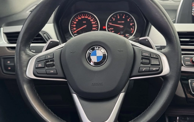 imagem-https://www.socarrao.com.br/sc-vehicle-images-prod/4321705/1791569362518-vehicle_image_1791568773_0af1a0dc34e7eeff82e89977c8f72f5f.jpeg
