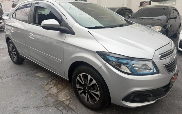 imagem-https://www.socarrao.com.br/sc-vehicle-images-prod/4321713/1791573280694-8356134_3_B_58a54e083f.jpeg