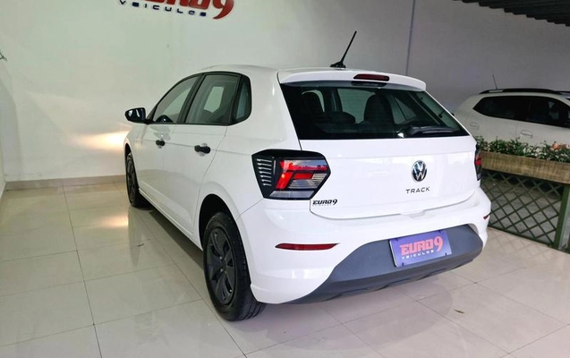 imagem-https://www.socarrao.com.br/sc-vehicle-images-prod/4321715/1791569403536-8558856_7_B_51f5fc79cb.jpeg