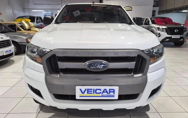 imagem-https://www.socarrao.com.br/sc-vehicle-images-prod/4321759/1791576249776-8559785_3_B_2895f1897c.jpeg