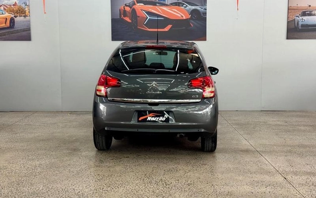 imagem-https://www.socarrao.com.br/sc-vehicle-images-prod/4321797/1791569805361-8438575_2_B_28136e3527.jpeg