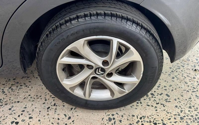 imagem-https://www.socarrao.com.br/sc-vehicle-images-prod/4321797/1791569805366-8438575_4_B_7cc97ccbe9.jpeg