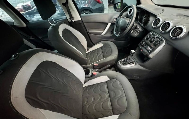 imagem-https://www.socarrao.com.br/sc-vehicle-images-prod/4321797/1791569805375-8438575_10_B_bdb4539c37.jpeg