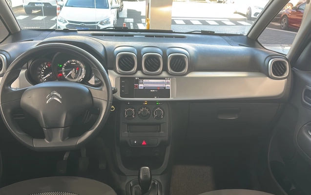 imagem-https://www.socarrao.com.br/sc-vehicle-images-prod/4321831/1791570171045-7cbe714b-6d93-42d1-ad45-8acc7a1cbe02.jpg
