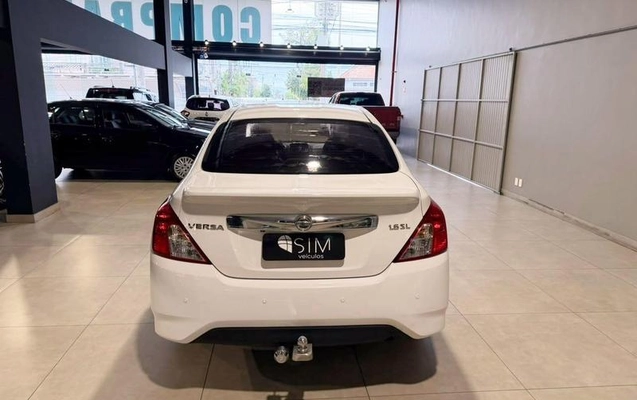 imagem-https://www.socarrao.com.br/sc-vehicle-images-prod/4321847/1791572172953-8554438_17_B_5bba26ad57.jpeg