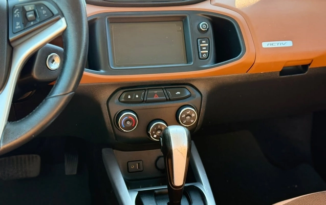 imagem-https://www.socarrao.com.br/sc-vehicle-images-prod/4321849/1791570217828-9b065041abe944beb91adaf1a1b10f93_1791570002028.jpg
