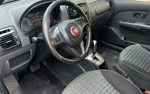 imagem-https://www.socarrao.com.br/sc-vehicle-images-prod/4321863/1791570256523-V2hhdHNBcHAgSW1hZ2UgMjAyNi0xMC0wOSBhdCAxNC4wMy41Mi5qcGVn.jpeg