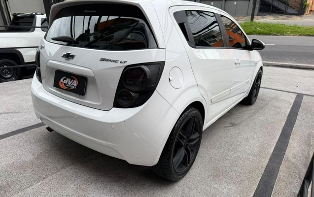 imagem-https://www.socarrao.com.br/sc-vehicle-images-prod/4321888/1791570410053-gb-6648fd5.jpeg