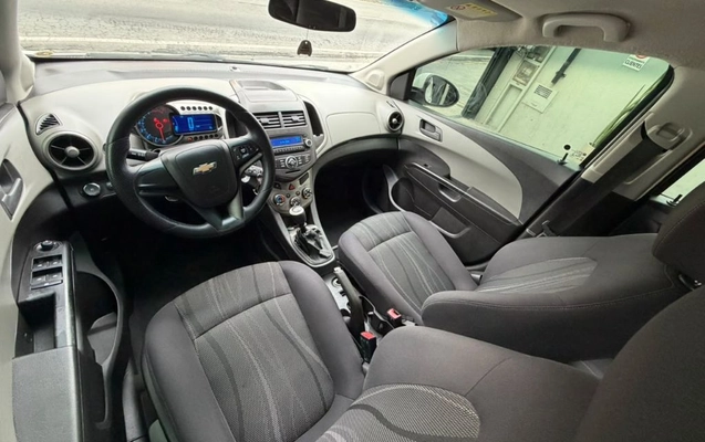 imagem-https://www.socarrao.com.br/sc-vehicle-images-prod/4321888/1791570410066-gb-9025e1b.jpeg