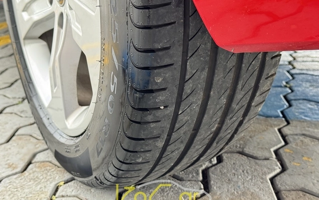 imagem-https://www.socarrao.com.br/sc-vehicle-images-prod/4321904/1791589305099-DD0x8YLxko5agzrk9FHsMzMHIbjQZDEy.jpg