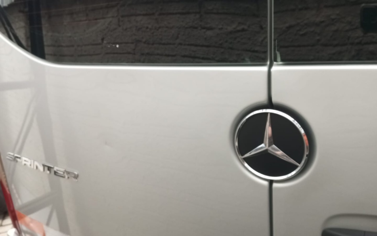 imagem-https://www.socarrao.com.br/sc-vehicle-images-prod/4321912/1791570640555-NmY0MWI0MDktYWY2Ny00OGYxLWIwYjctMGM3OWQ5MTlhYmI4LmpwZw.jpg