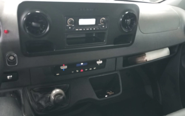 imagem-https://www.socarrao.com.br/sc-vehicle-images-prod/4321912/1791570641037-NDIwNDcyZDUtNmUxZC00Yzc3LTk0YzctOGY0YTQ5Yjc5NGQ0LmpwZw.jpg