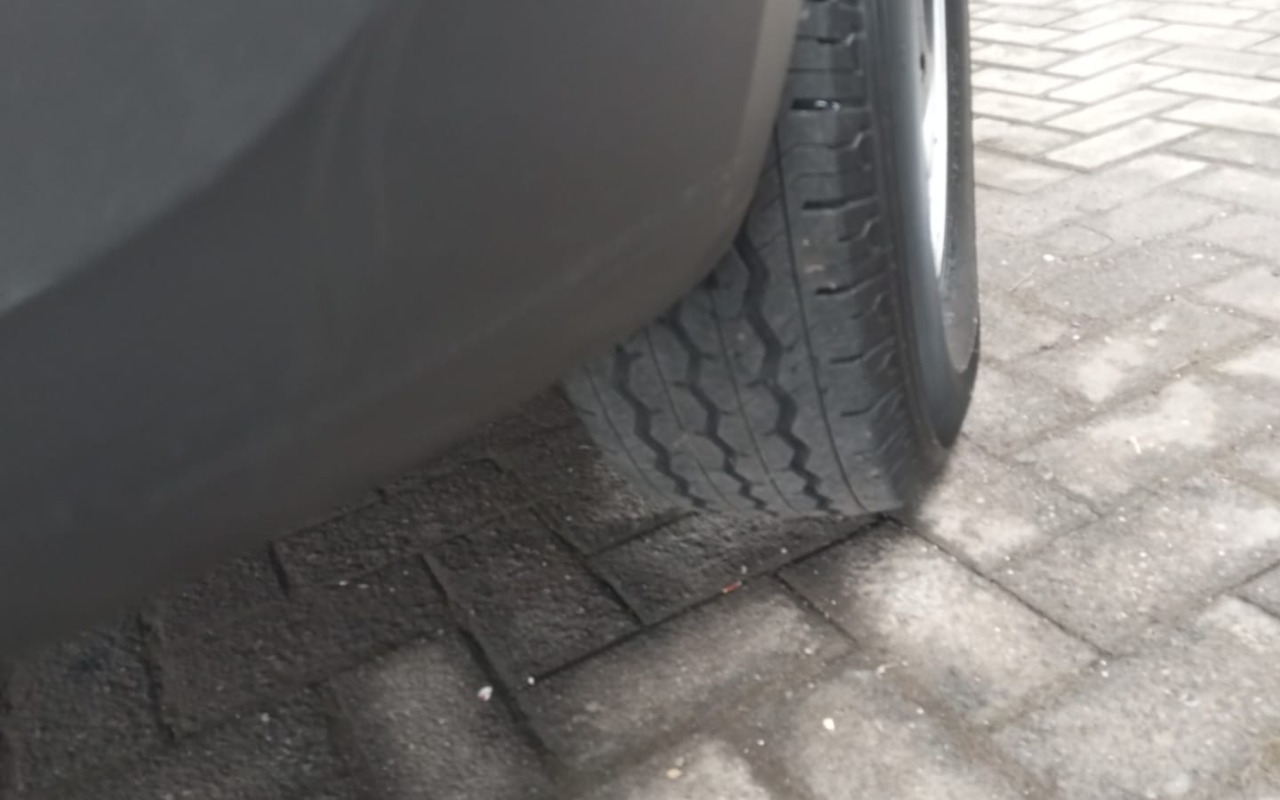 imagem-https://www.socarrao.com.br/sc-vehicle-images-prod/4321912/1791570641314-ZTE2NDEwZWUtYTI0ZS00NWVmLWIzMGYtMGZiMDEzNDBiM2Q2LmpwZw.jpg