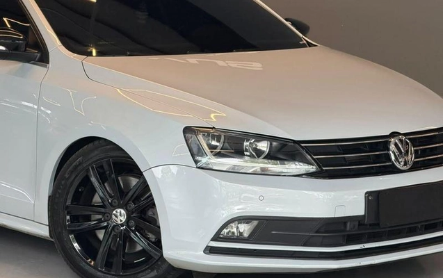 imagem-https://www.socarrao.com.br/sc-vehicle-images-prod/4321920/1791570669931-8560181_7_B_0b0a68c419.jpeg
