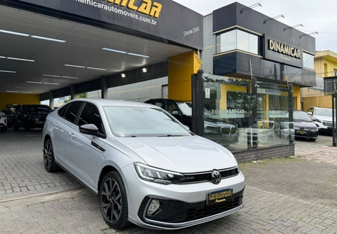 Volkswagen Virtus 2025 Prata — foto 1 de 3