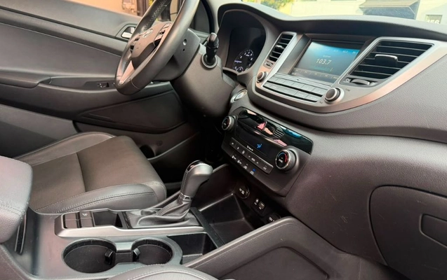 imagem-https://www.socarrao.com.br/sc-vehicle-images-prod/4321951/1791570976592-gb-98c2e7d.jpeg