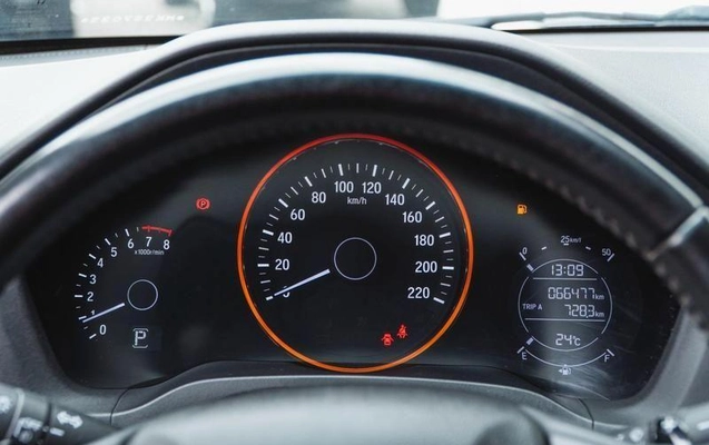imagem-https://www.socarrao.com.br/sc-vehicle-images-prod/4321956/1792587484504-8560024_13_B_c8cb4caefe.jpeg