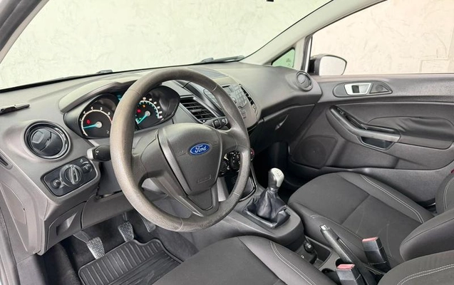 imagem-https://www.socarrao.com.br/sc-vehicle-images-prod/4322053/1791636178680-8407921_10_B_d7bbc2ef1e.jpeg
