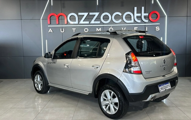 imagem-https://www.socarrao.com.br/sc-vehicle-images-prod/4322055/1791571635302-003_eb0371e945ea4196c0cc018477ad465a.jpg