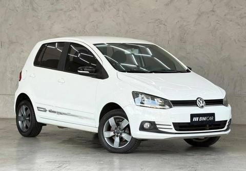 Volkswagen Fox 2018 Branco — foto 1 de 3