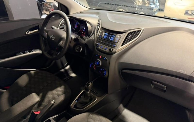 imagem-https://www.socarrao.com.br/sc-vehicle-images-prod/4322074/1791572360944-8558704_0_B_856e63e909.jpeg