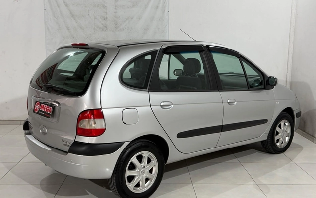 imagem-https://www.socarrao.com.br/sc-vehicle-images-prod/4322169/1791572456970-55a2550f263b4edcab1d255dd126f214_1791572371719.jpg