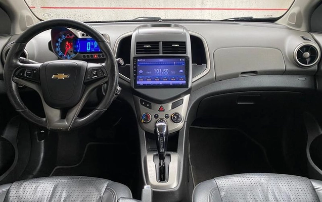 imagem-https://www.socarrao.com.br/sc-vehicle-images-prod/4322191/1791572513249-8559709_5_B_a53fc372e9.jpeg