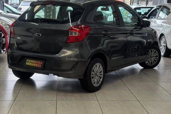 imagem-https://www.socarrao.com.br/sc-vehicle-images-prod/4322192/1791572538152-8560440_3_B_7121a5e7be.jpeg